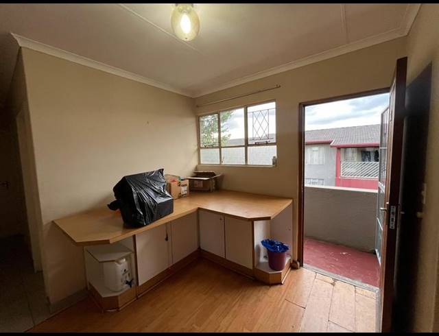 3 BEDROOM APARTMENT FOR SALE IN BENONI CENTRAL